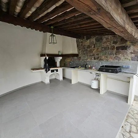 Сasa de vacaciones Rez De Avec Piscine Privée Chauffée Et Jardin, à 1 Km De La - Fr-1-768-79 Saint-Peïre-sur-Mer