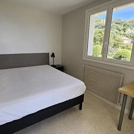 Rez De Avec Piscine Privée Chauffée Et Jardin, à 1 Km De La - Fr-1-768-79 Сasa de vacaciones